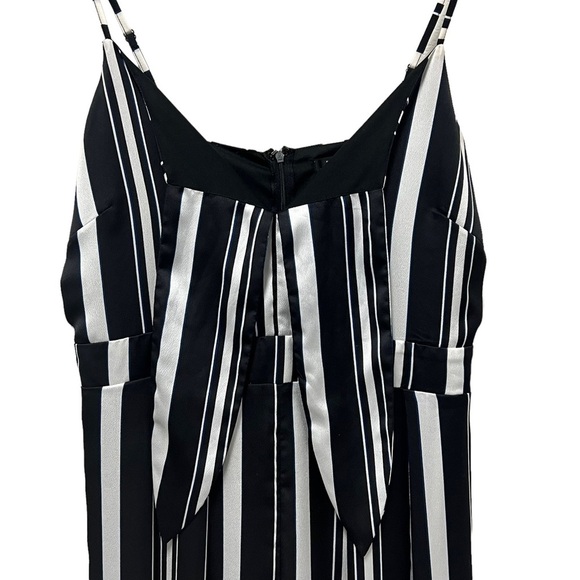 Romeo & Juliet Couture Wide Leg Jumpsuit Size Large  Black & White One Piece - Picture 6 of 13